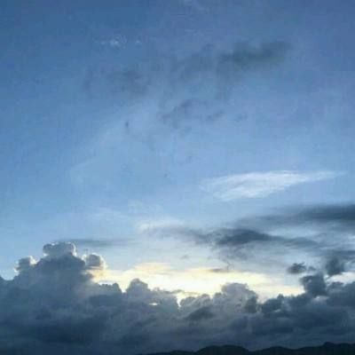 粉碎太空香肠人手机版下载
